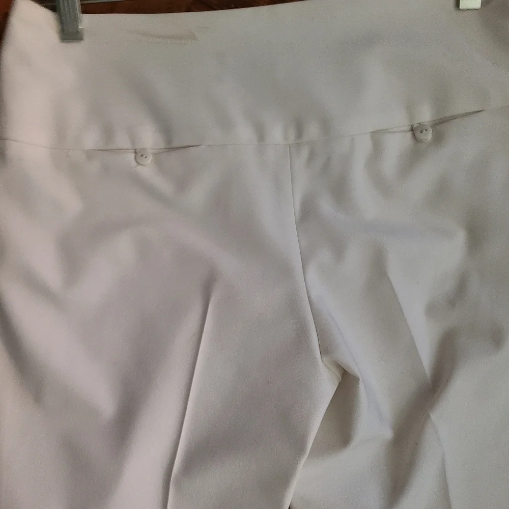 White dress ankle length pants size 4 Hp🔥🔥🔥🔥 - Picture 6 of 6